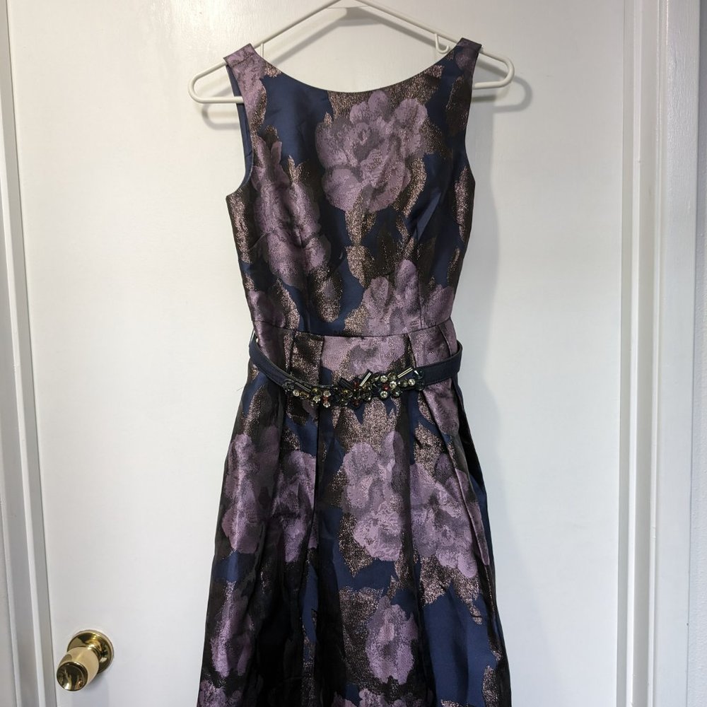 Eliza J A-Frame Metallic Cocktail Dress with belt & pockets - Size 2P